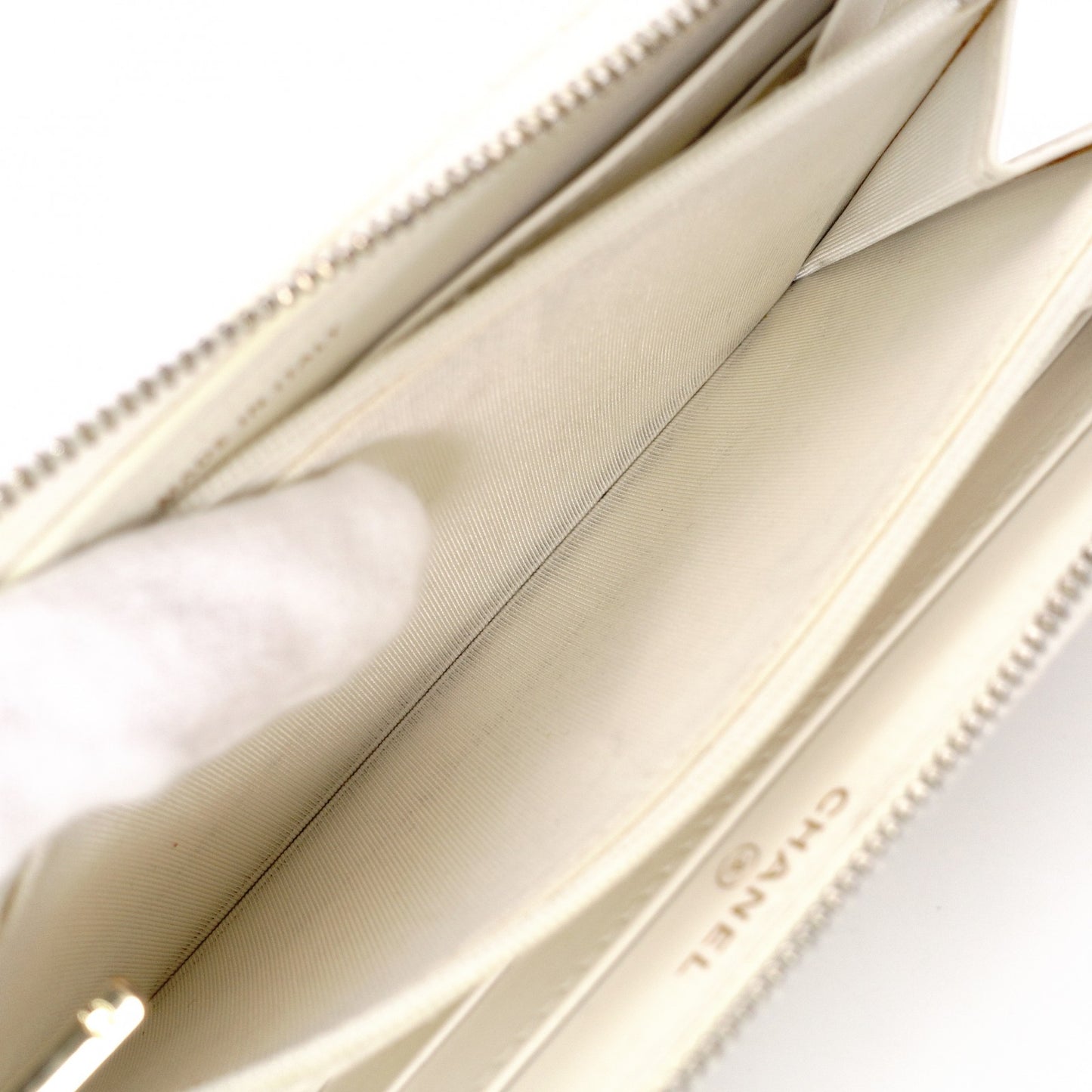 CHANEL Matelassé Long Wallet, Caviar Leather, White with Gold Hardware