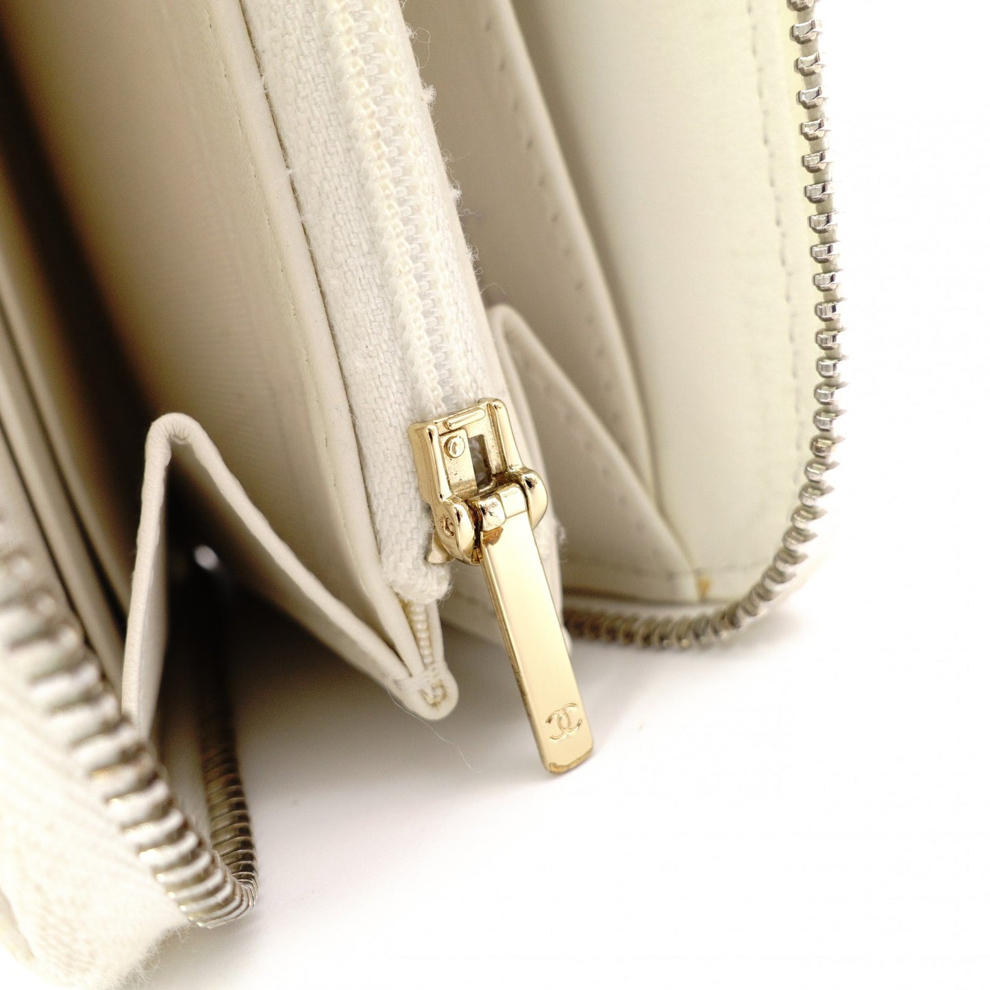 CHANEL Matelassé Long Wallet, Caviar Leather, White with Gold Hardware