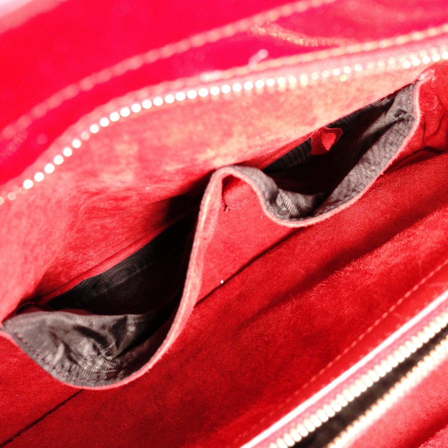 GUCCI Shima Mayfair Shoulder Bag, Patent Leather, Red Tote Bag with Ribbon