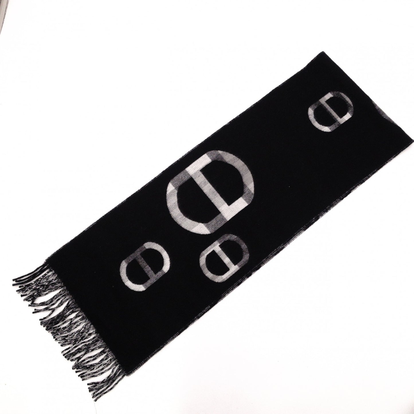 Unused, with tags: HERMES cashmere scarf, black and gray, 100% cashmere