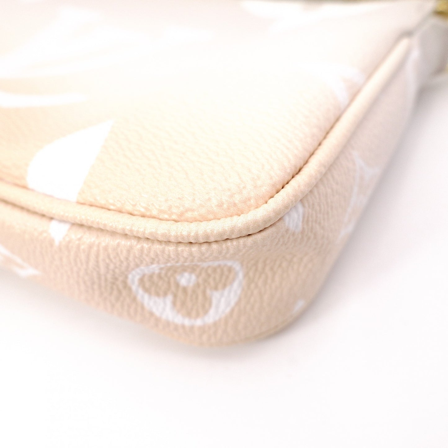 LOUIS VUITTON Multi-Pochette Accessoires Monogram Giant By the Pool Shoulder Bag