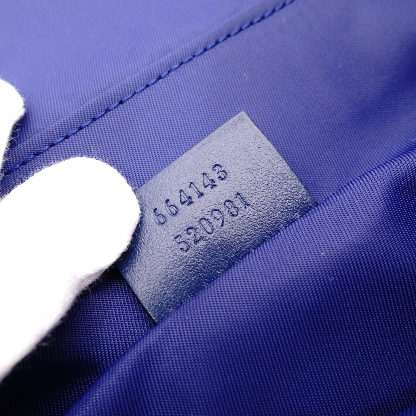 Unused, with tags: GUCCI Canvas Shoulder Bag, Blue