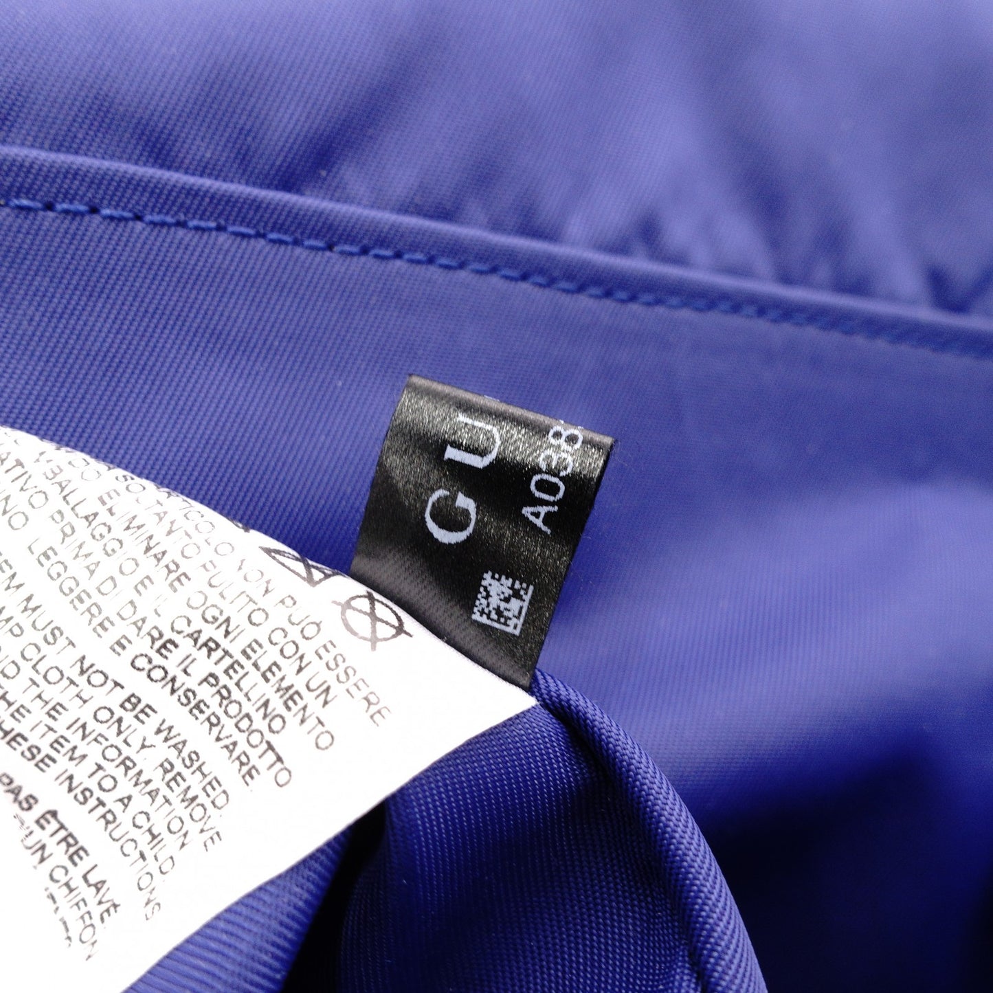 Unused, with tags: GUCCI Canvas Shoulder Bag, Blue