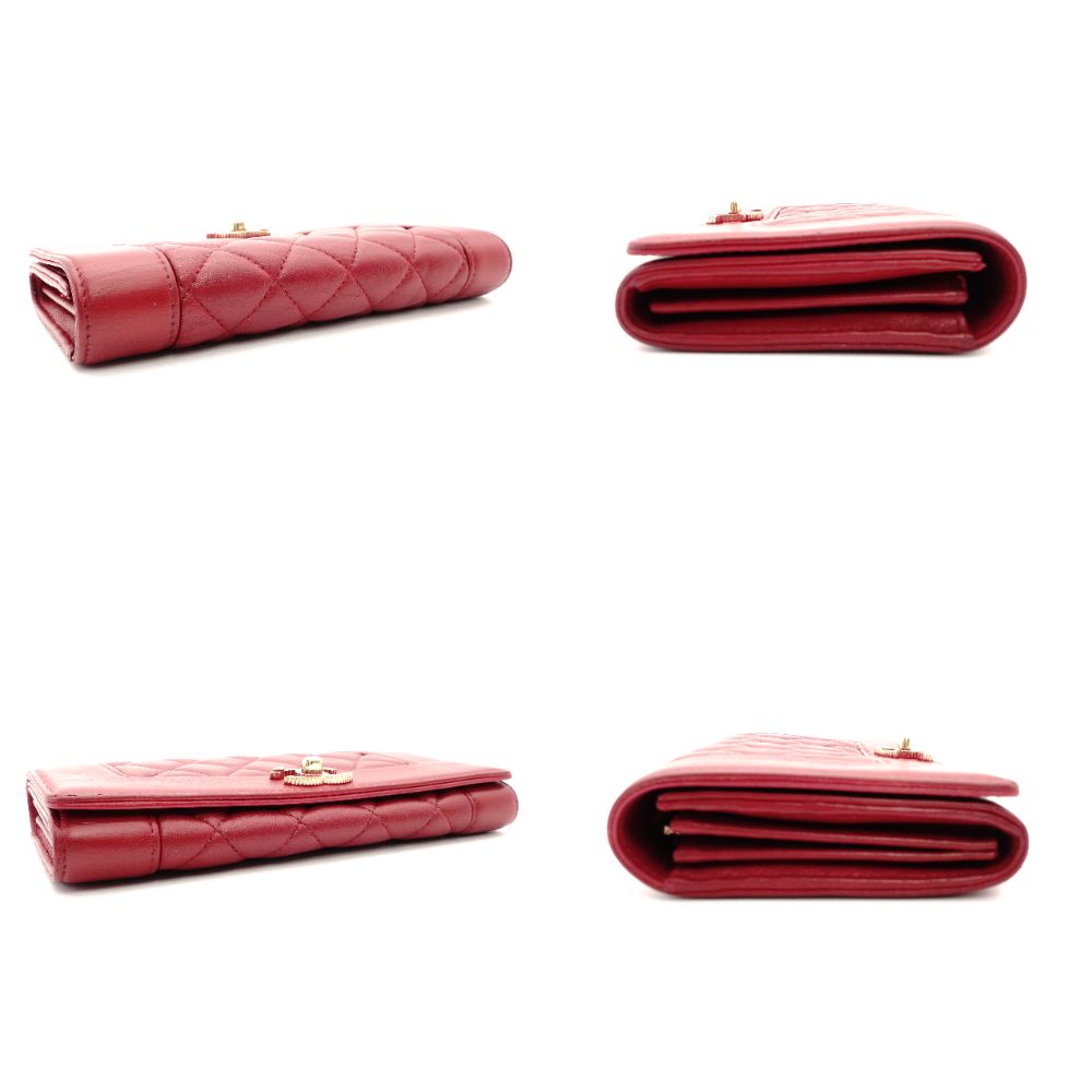 CHANEL Mademoiselle Vintage Long Wallet Matelassé Flap Long Wallet Red Leather Red Wallet R801026