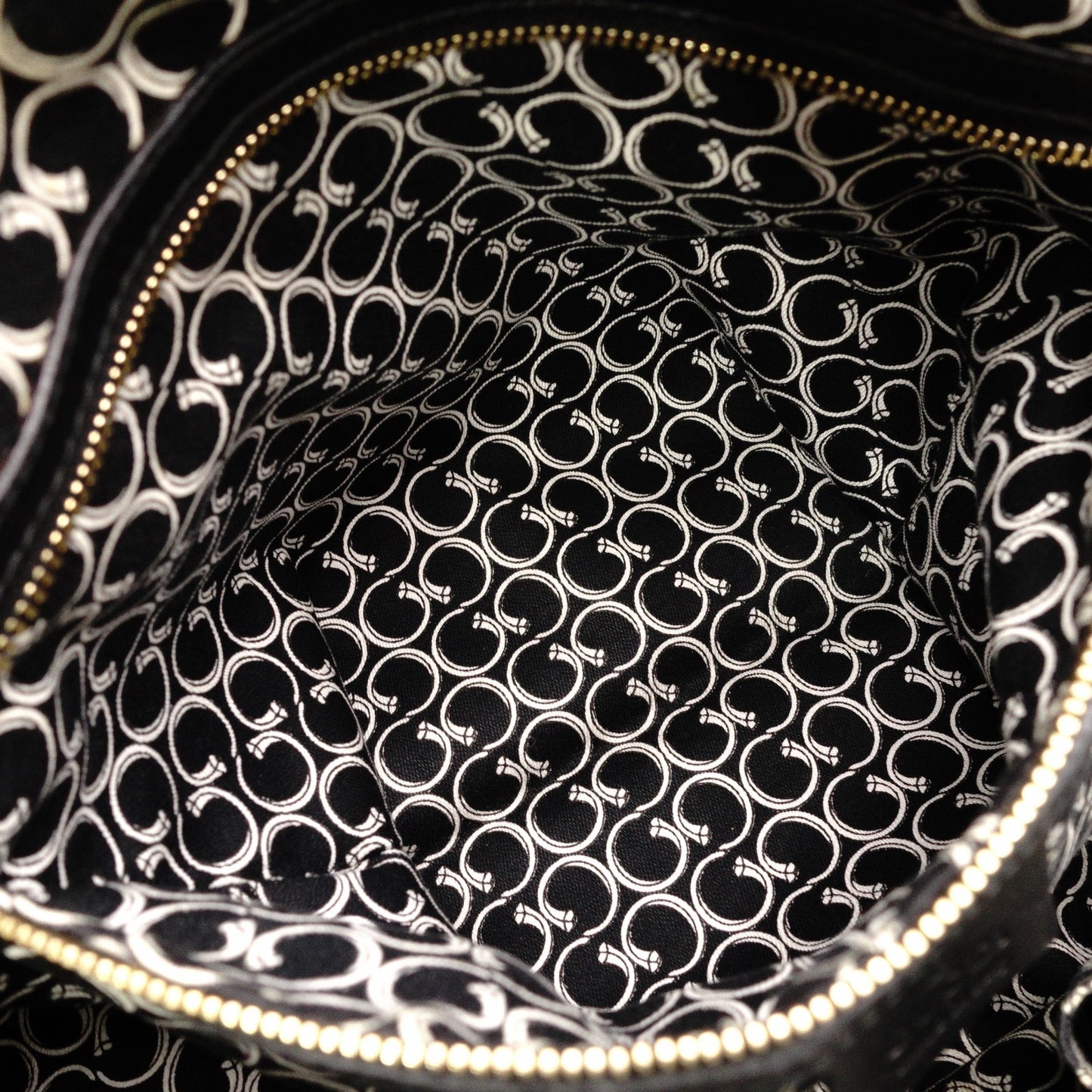 GUCCI Horsebit Shoulder Bag, Leather, Black, Gold Hardware, Tote Bag