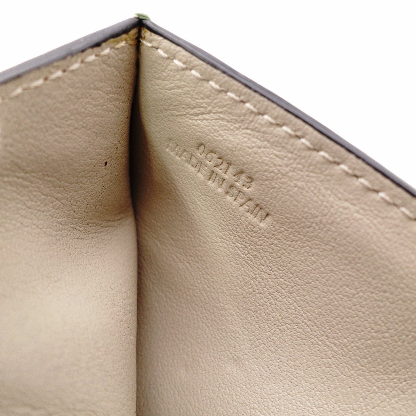 LOEWE Small Vertical Wallet, Tri-fold Wallet, Leather, Green