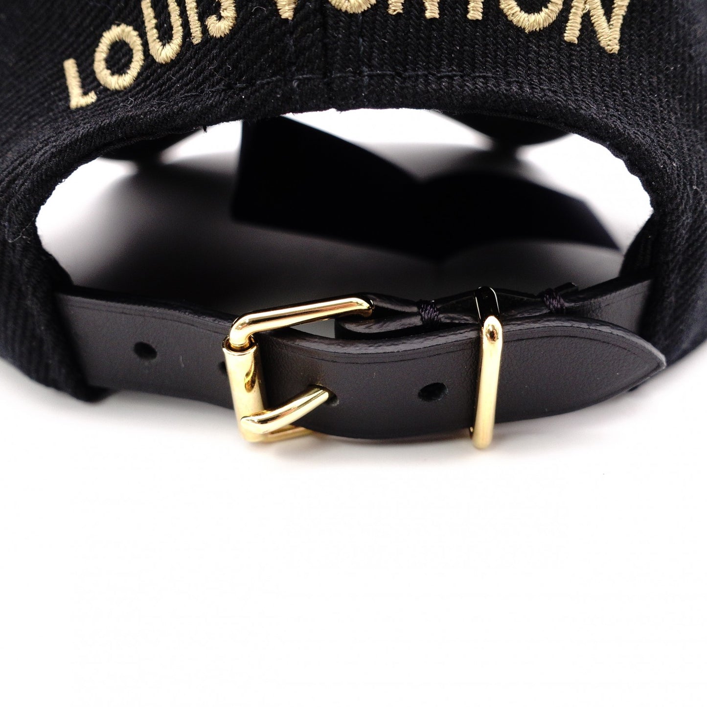 LOUIS VUITTON Cap LV Iconic Canvas Black M7050M