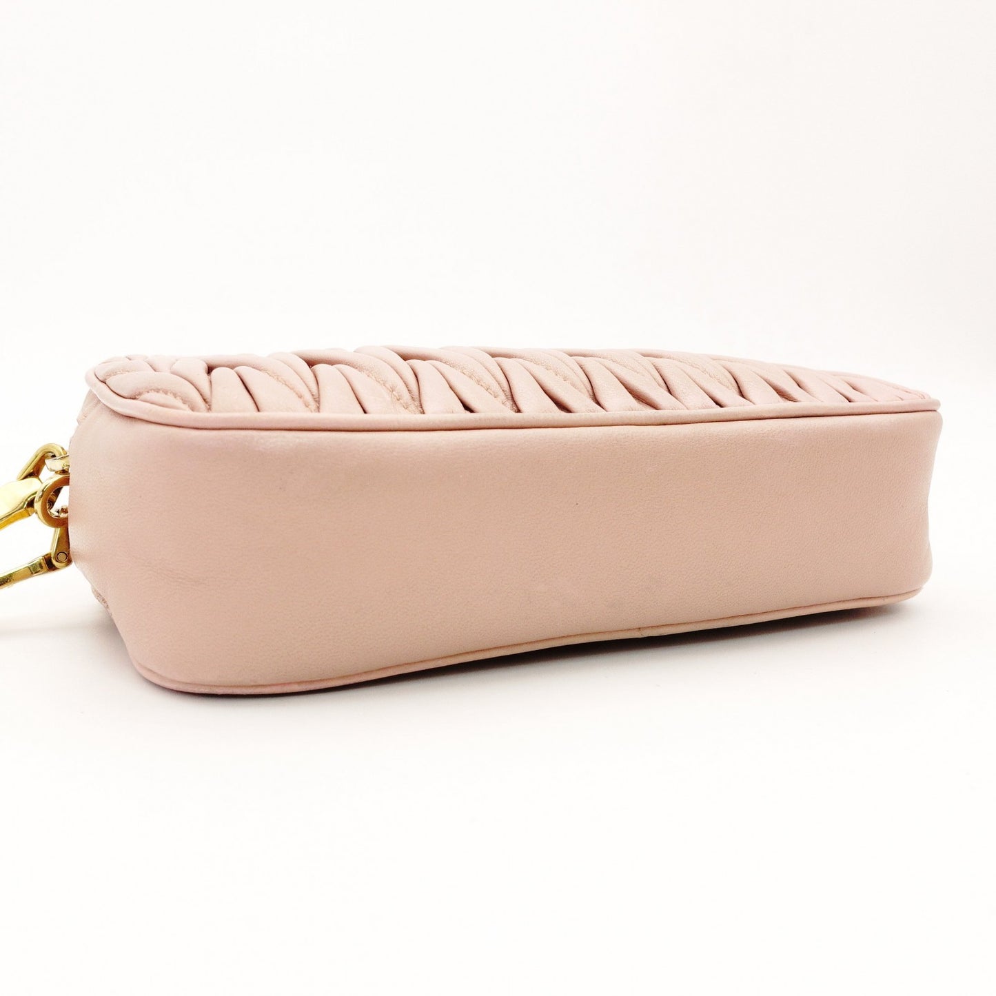 MIU MIU Matelassé Shoulder Bag Pink Leather Crossbody Gold Hardware 7-12-677