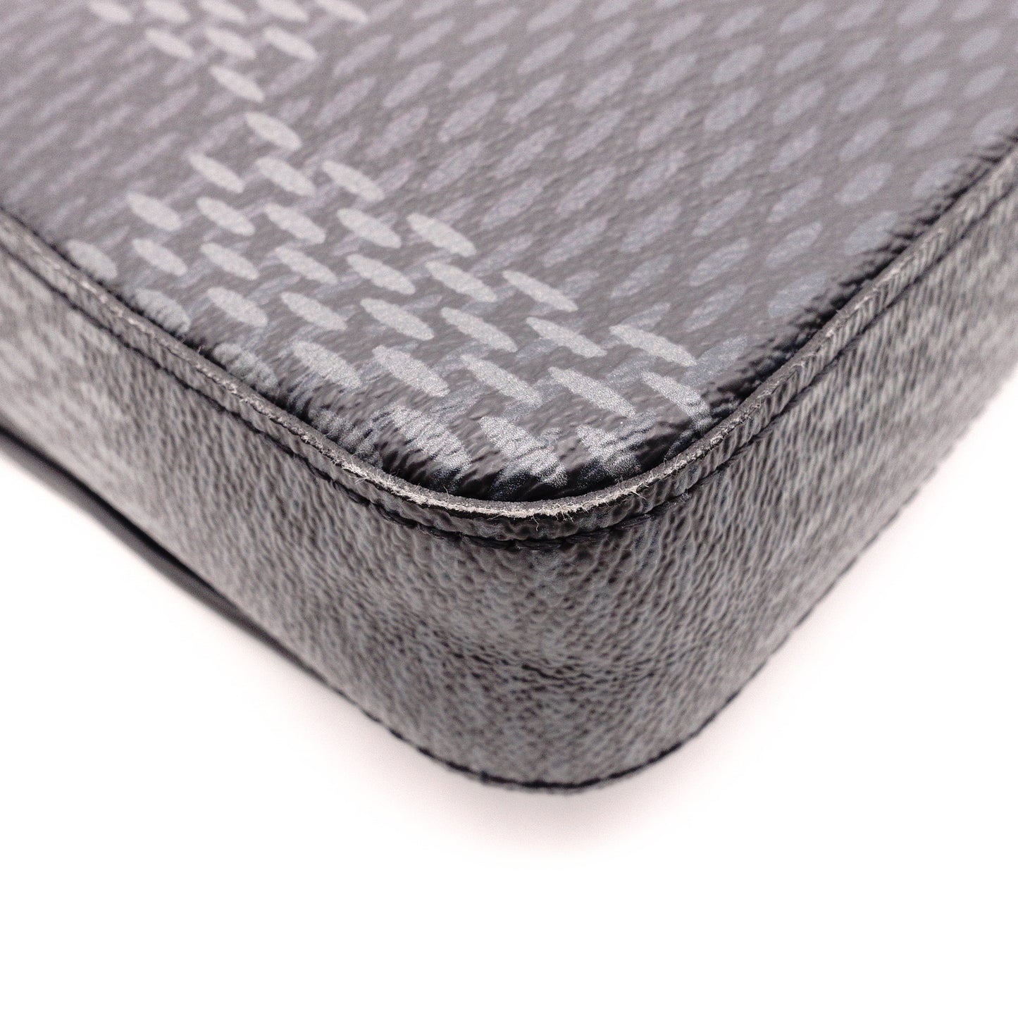 LOUIS VUITTON Trio Messenger 3D Canvas Damier Graphite Handbag, Leather, Gray, Men's