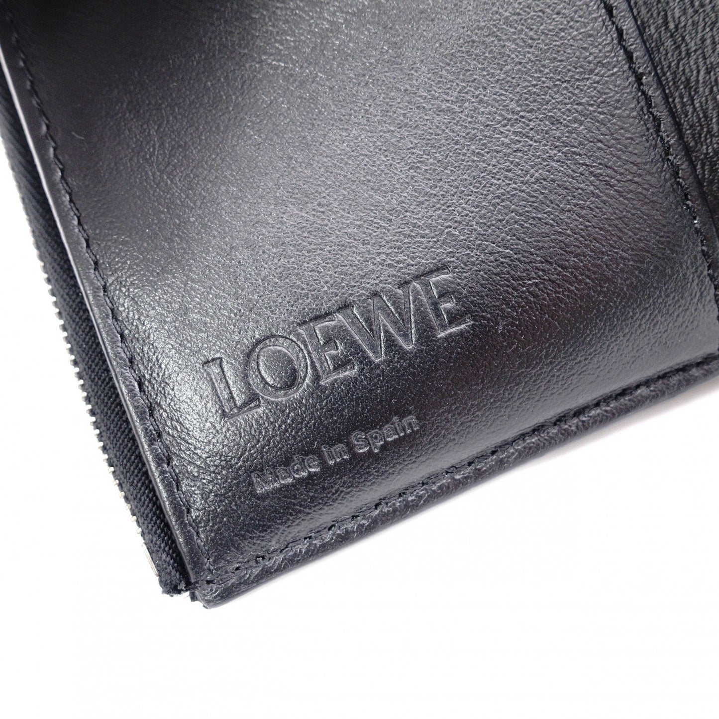 LOEWE Vertical Wallet Anagram Tri-fold Wallet Leather Black with Silver Hardware