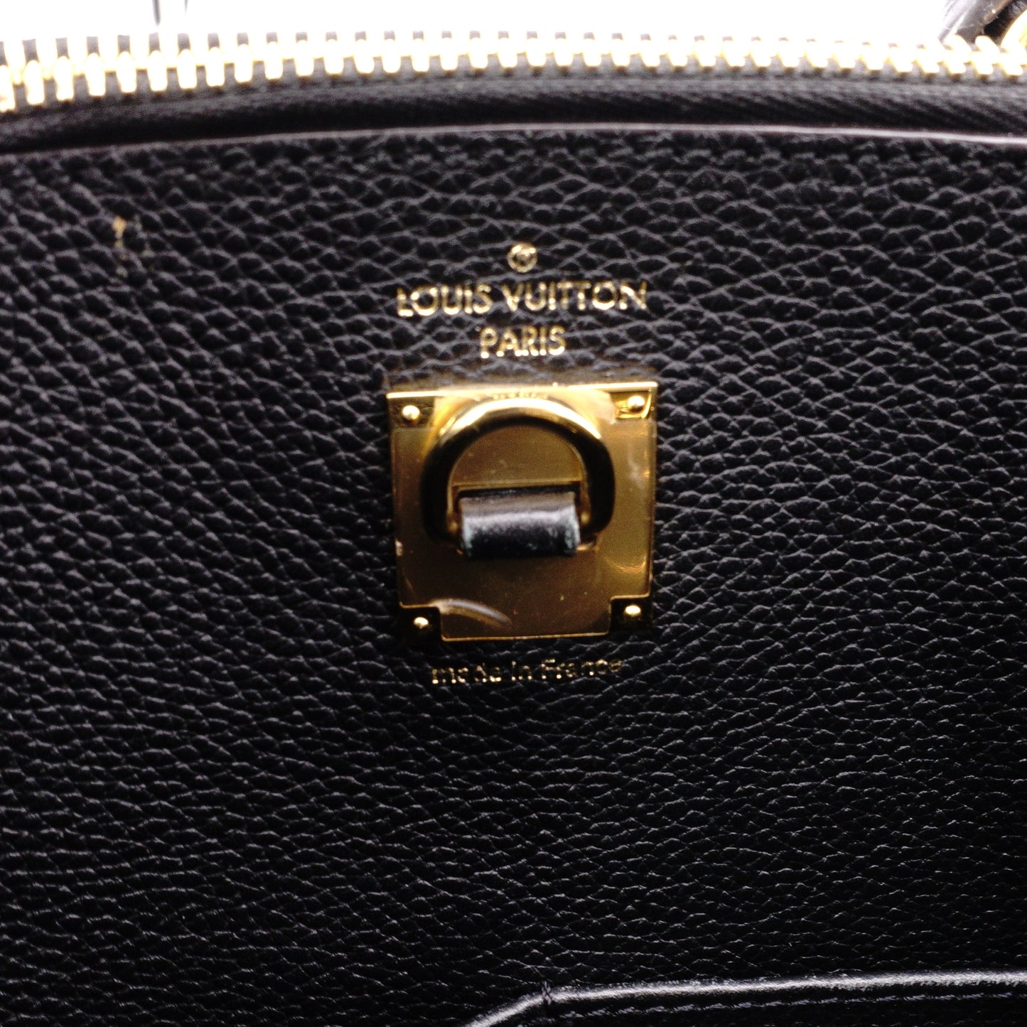 LOUIS VUITTON City Steamer MM Handbag, Leather, Black, 2-Way, Gold Hardware