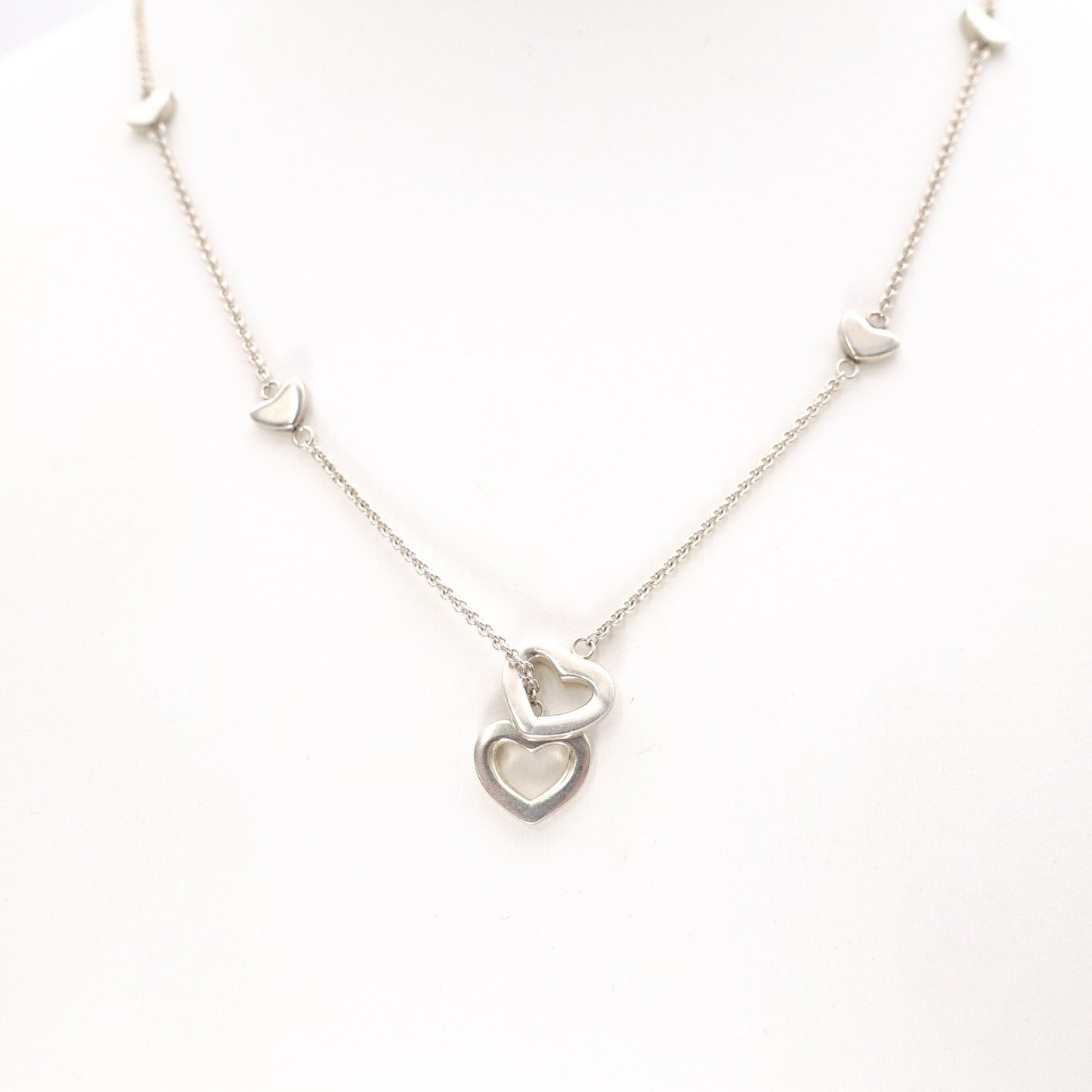 TIFFANY&Co. Tiffany Lariat Heart Link Necklace, 925 Sterling Silver, approx. 9g