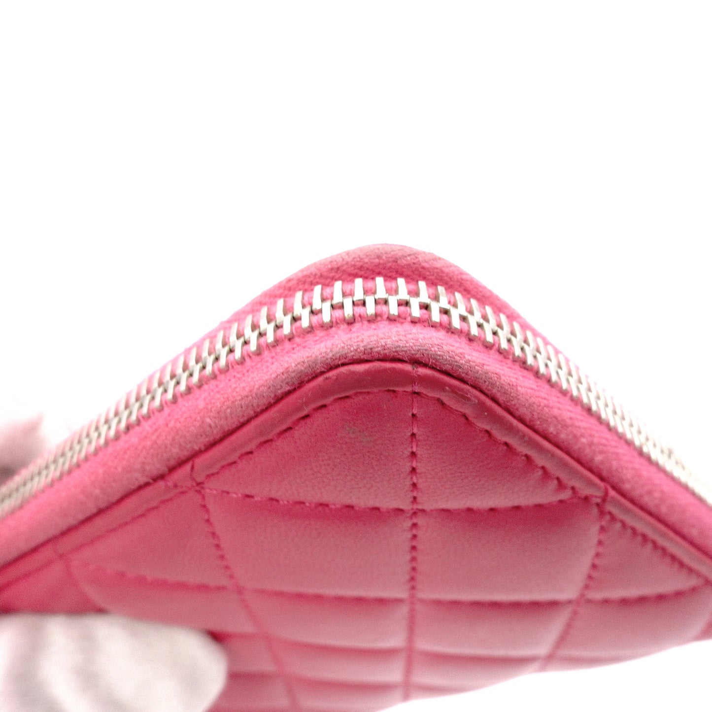 CHANEL Lambskin Matelassé Long Wallet, Leather, Pink, with Silver Hardware