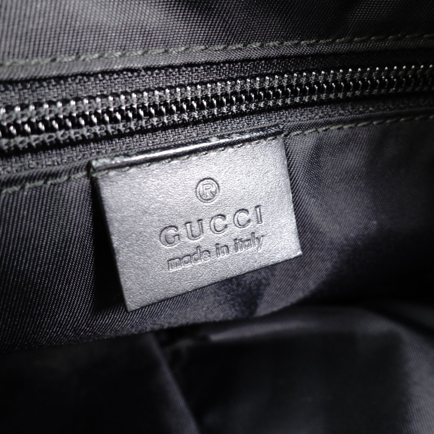 GUCCI GG Supreme Shoulder Bag, PVC Leather, Gray, Crossbody