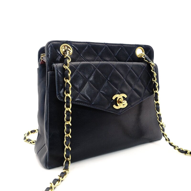 CHANEL Matelassé Turnlock Chain Shoulder Bag Navy Lambskin Gold Hardware 7-9-595