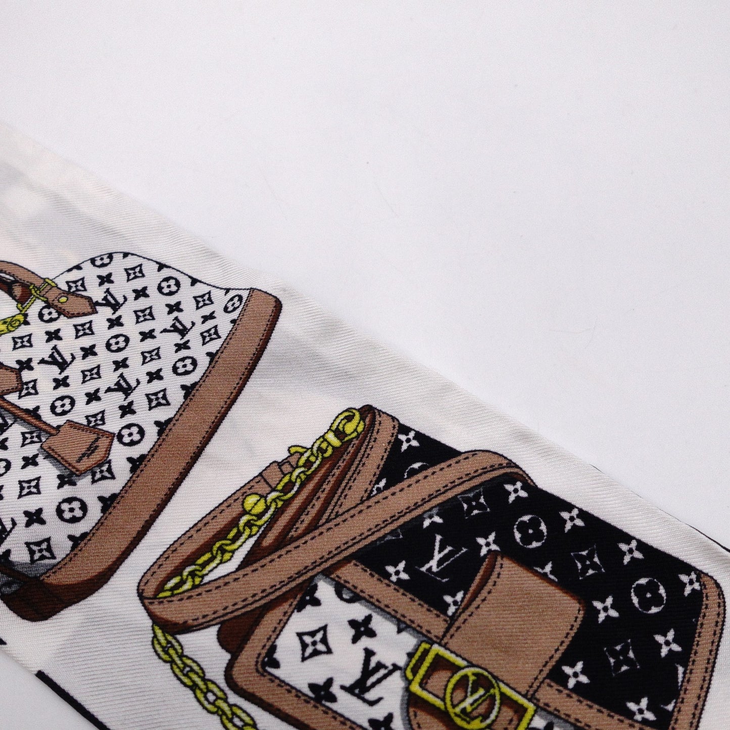 LOUIS VUITTON Twilly Bando BB Scarf, Silk, Black and White