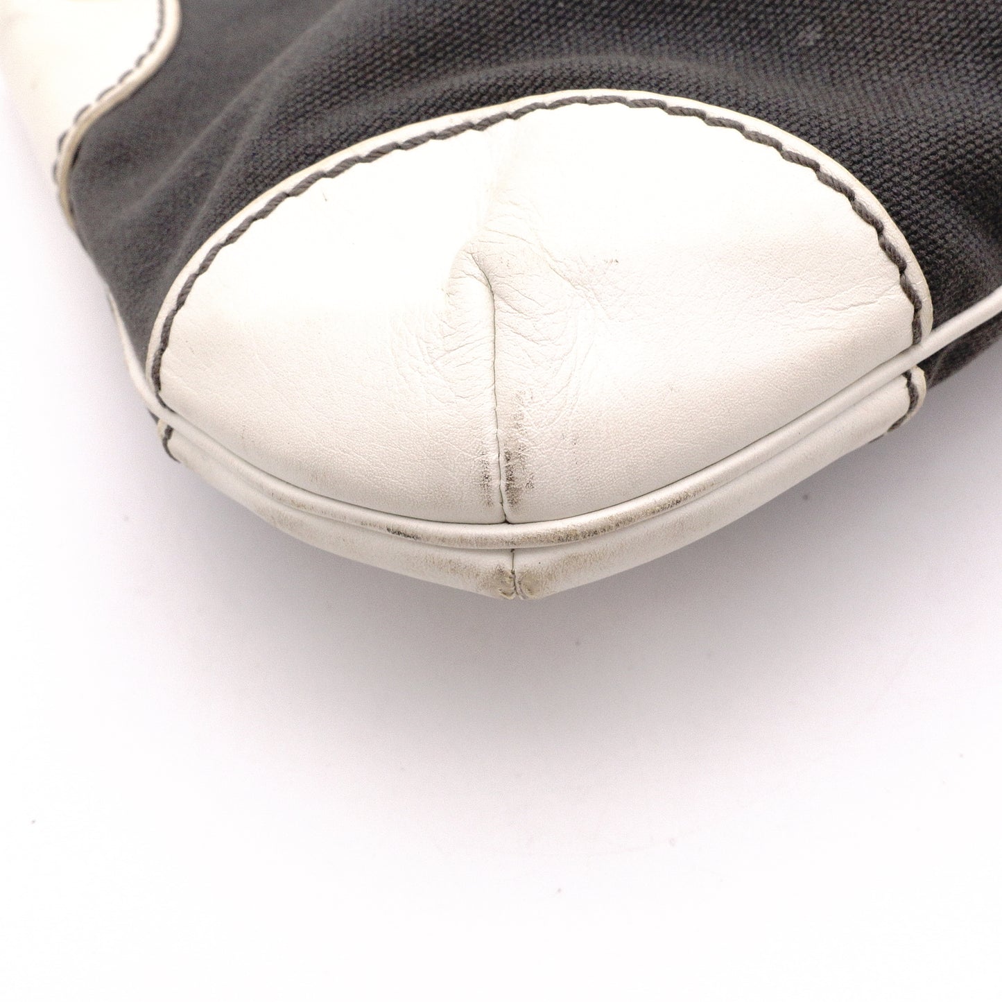 CHANEL Olsen Shoulder Bag, Leather, Gray and White Canvas, CC Logo, Single-Shoulder