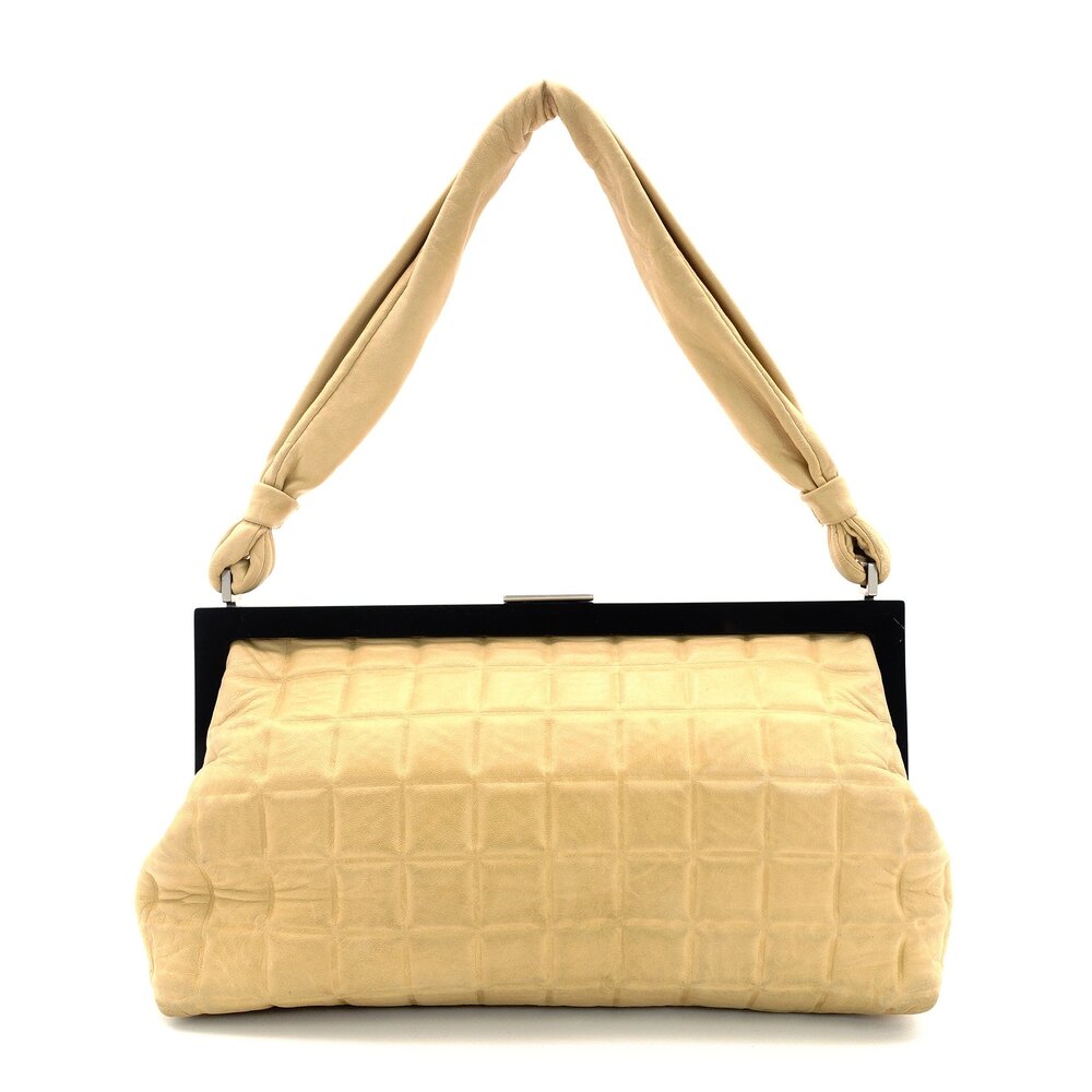 CHANEL Chocolate Bar One-Shoulder Bag Beige × Black Leather Lambskin 7-9-583