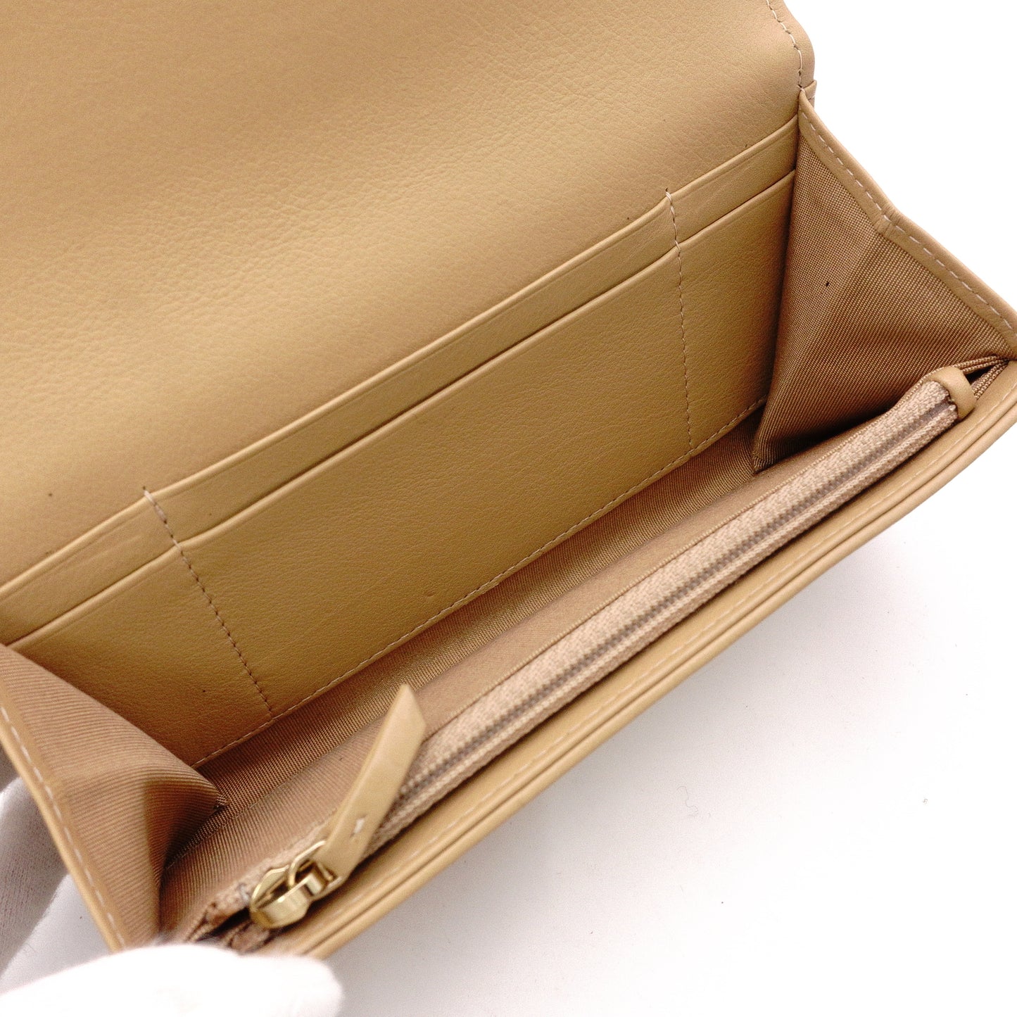 CHANEL Lambskin Matelassé Long Wallet, Leather, Beige, Gold Hardware