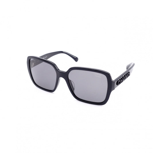 CHANEL Sunglasses, Plastic, Black, with Logo, Comes with Case