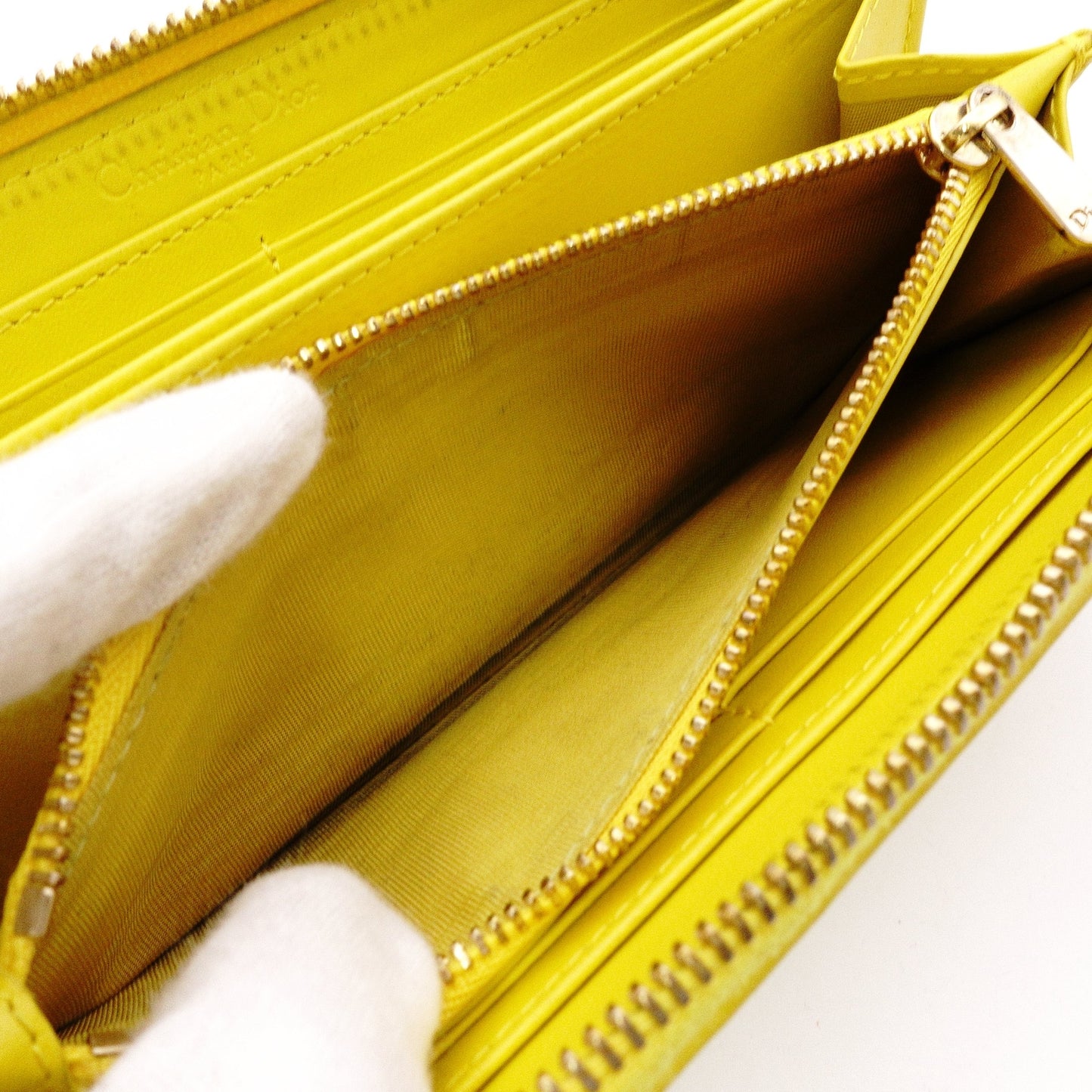 Christian Dior Voyageur Wallet, Lady Dior Long Wallet, Leather, Yellow Gold Hardware
