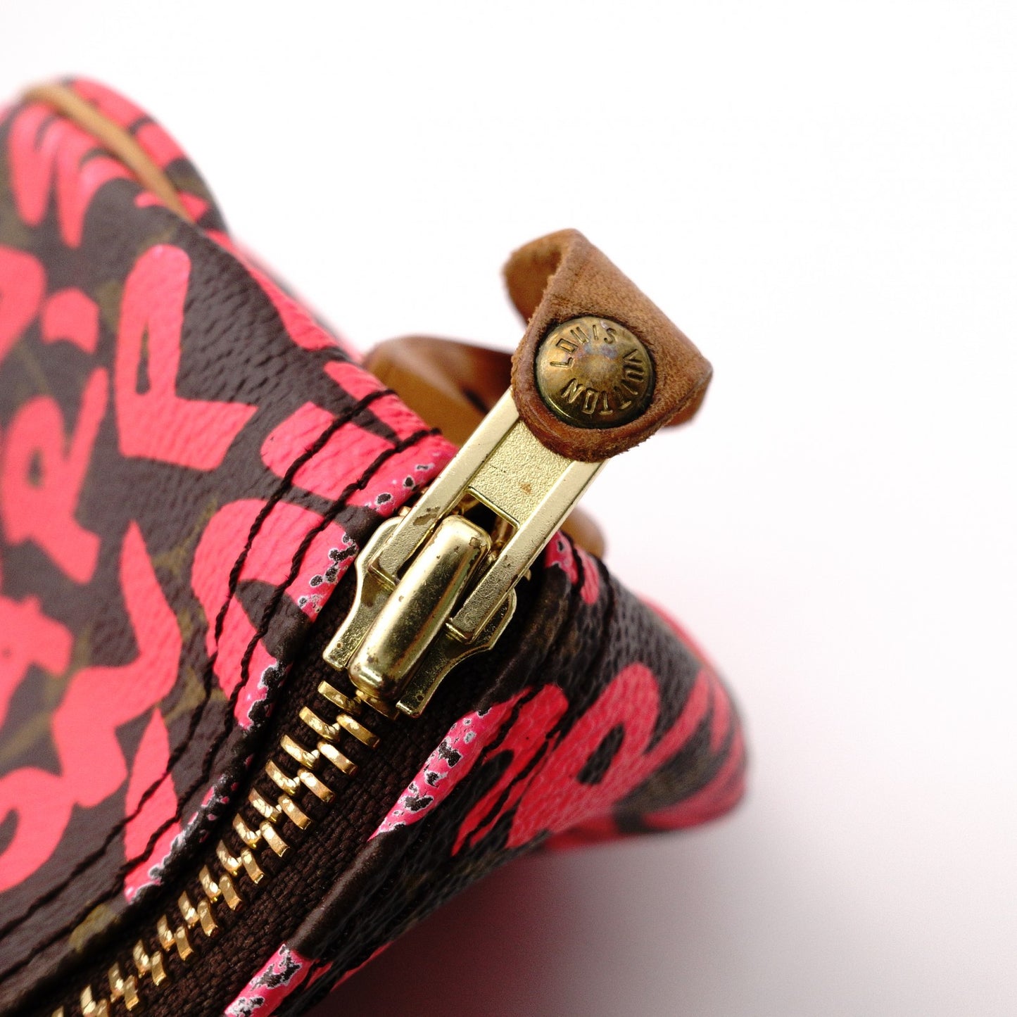 LOUIS VUITTON Speedy 25 Monogram Graffiti Handbag, Pink