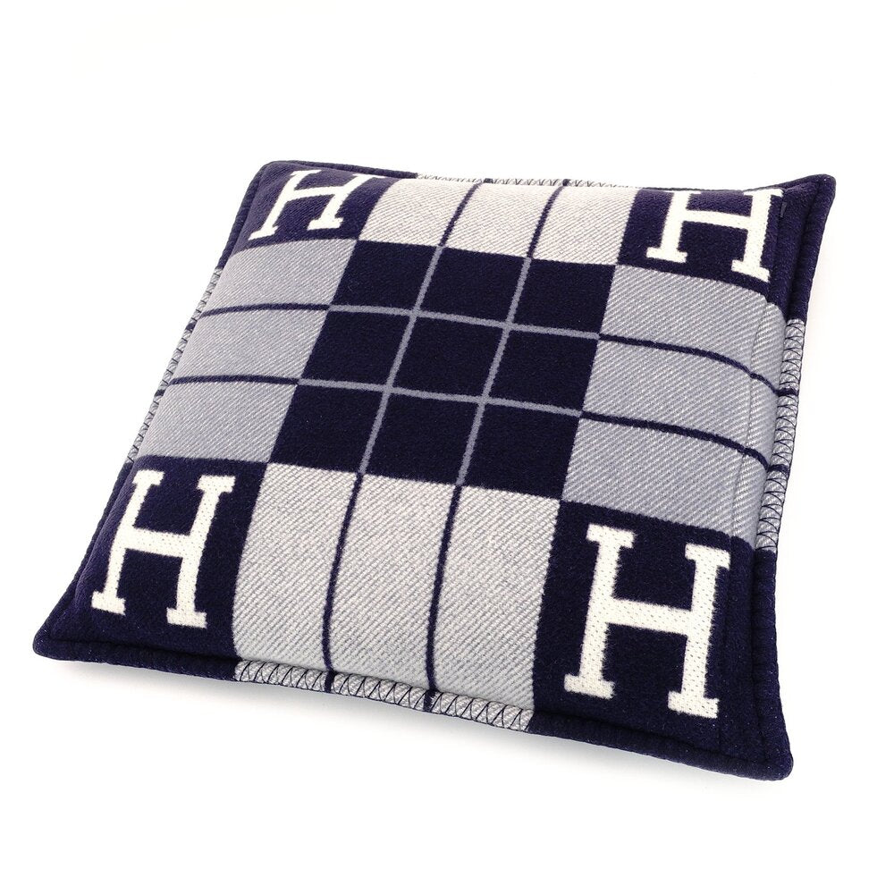 Hermès Cushion Avalon 3 PM Cushion Wool Cashmere Blend H Logo Navy Blue White 7-10-065