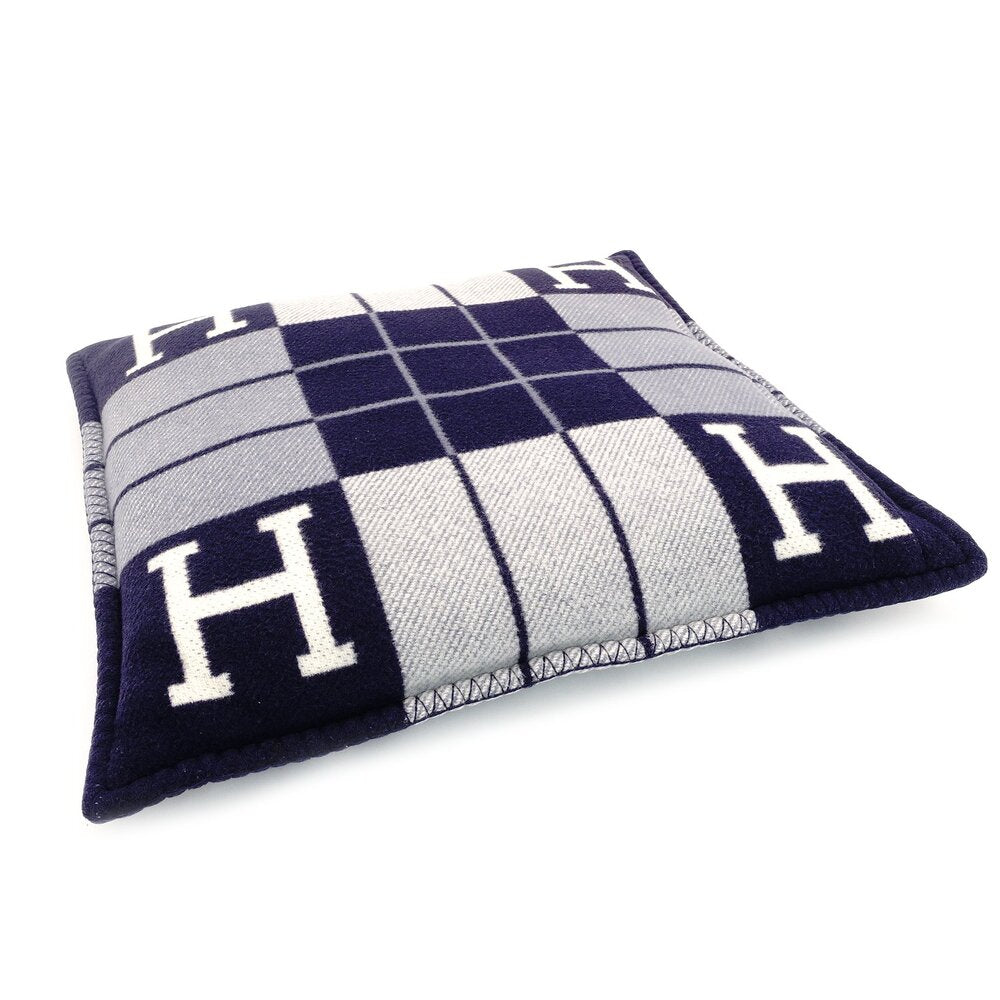 Hermès Cushion Avalon 3 PM Cushion Wool Cashmere Blend H Logo Navy Blue White 7-10-065