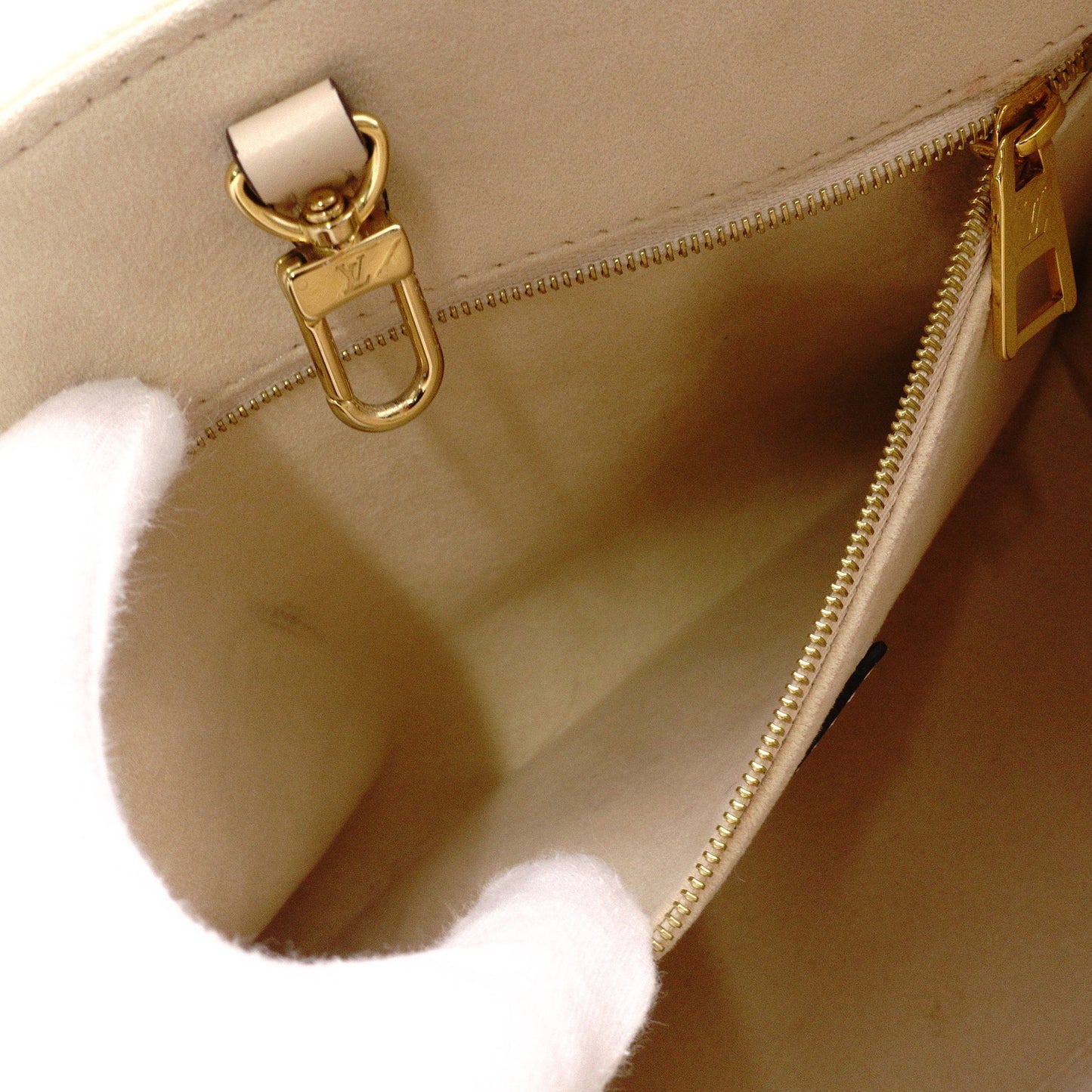LOUIS VUITTON On the Go PM OTG Monogram Implant Handbag, Leather, Off-White, 2-Way