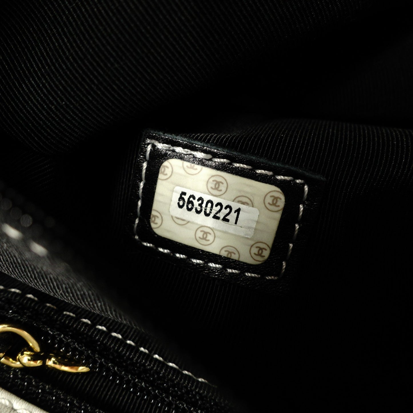 Chanel Lambskin Coco Logo Tote Bag, Leather, White, Women's, Two-tone, Black and White