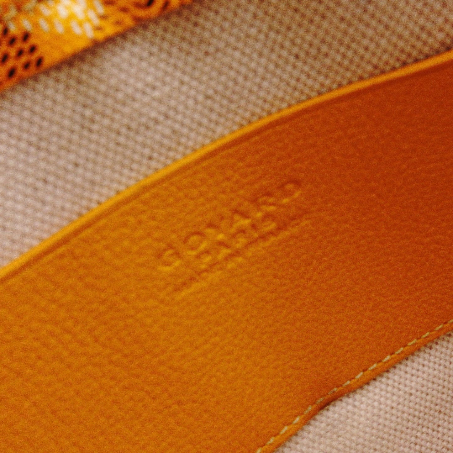 GOYARD Plume Pouch Wallet Shoulder Bag, Leather/PVC, Yellow, Crossbody, Silver Hardware