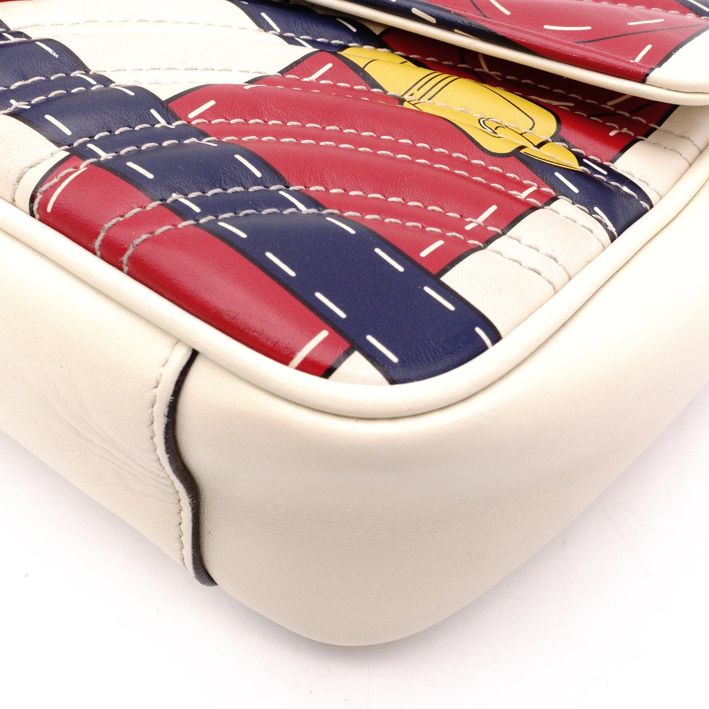 GUCCI Marmont Shoulder Bag, Leather, White, 2-Way Crossbody, GG Logo, Multicolor