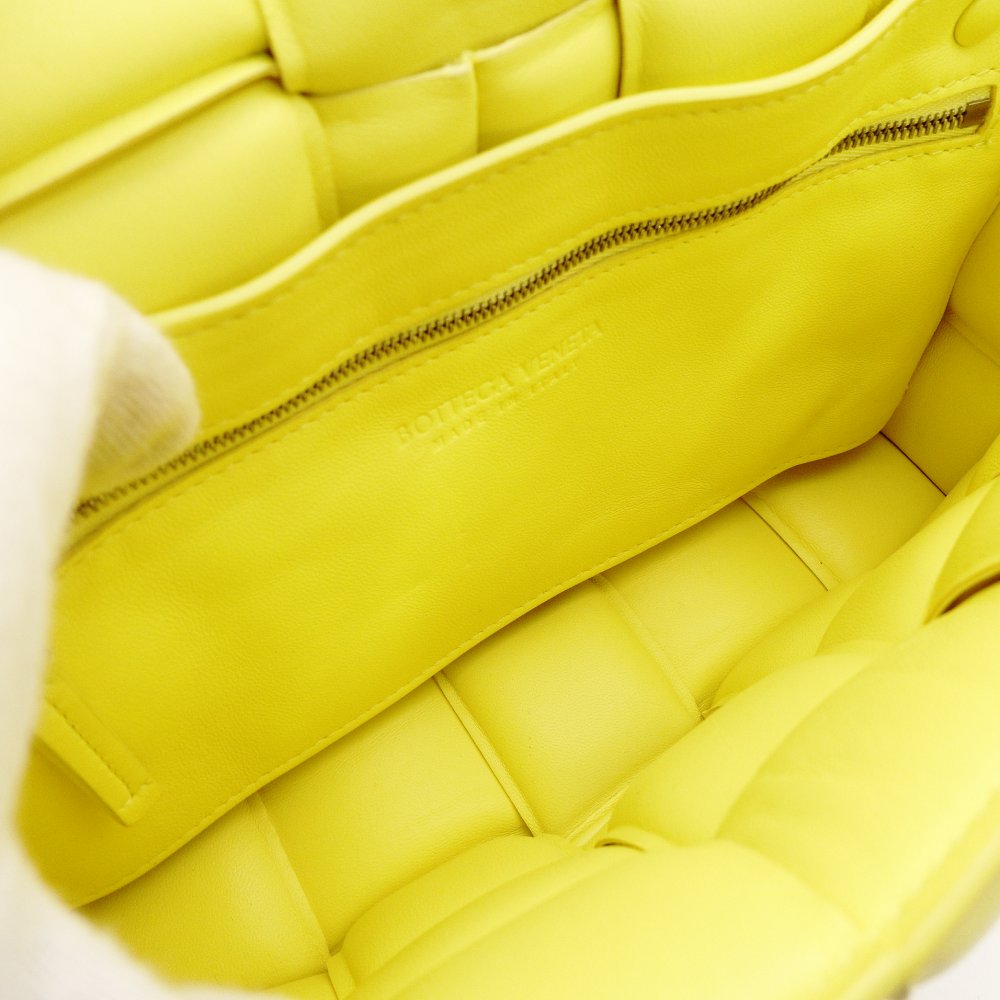 Bottega Veneta Intrecciato Shoulder Bag Padded Cassette Yellow Leather R8011043
