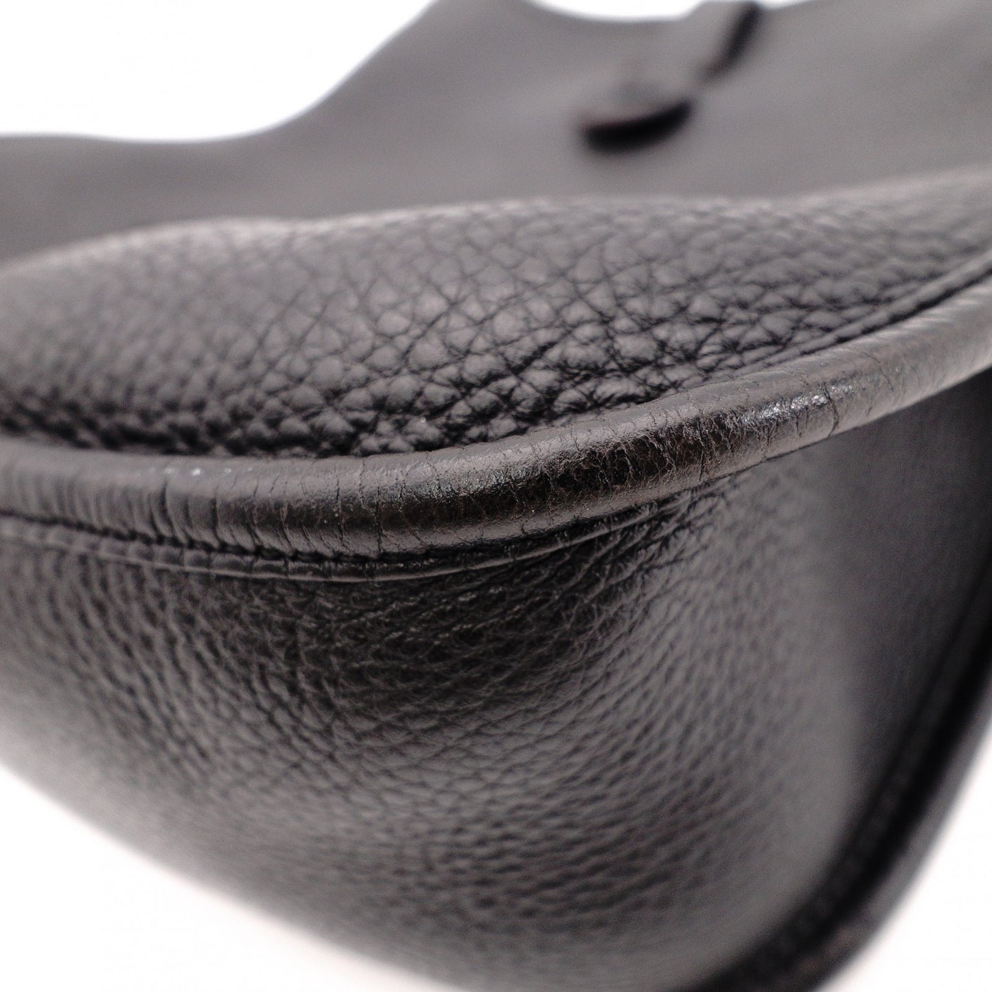 HERMES Evelyn GM Shoulder Bag, Leather, Black, Taurillon Clemence