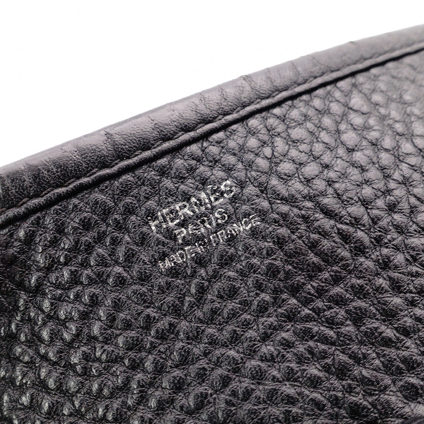 HERMES Evelyn GM Shoulder Bag, Leather, Black, Taurillon Clemence