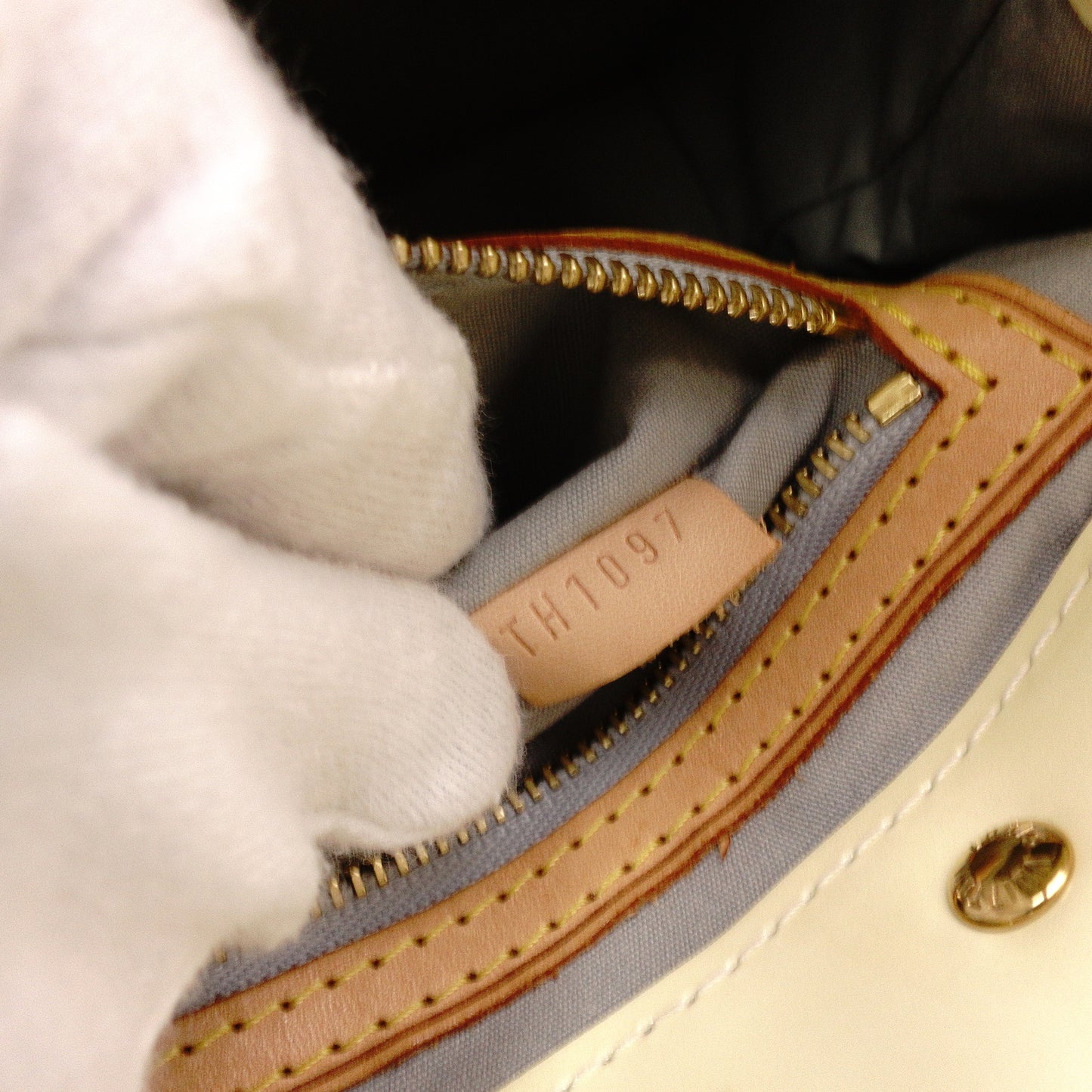 LOUIS VUITTON ルイ・ヴィトン リード PM モノグラム ヴェルニ ハンドバッグ パテントレザー イエロー【中古】 レディース
