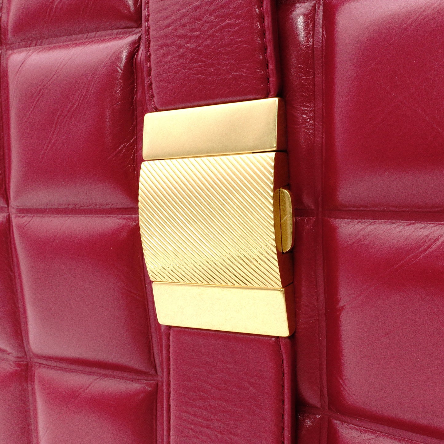 BOTTEGAVENETA Shoulder Bag, Leather, Bordeaux, Maroon, Gold Hardware, Single-Shoulder