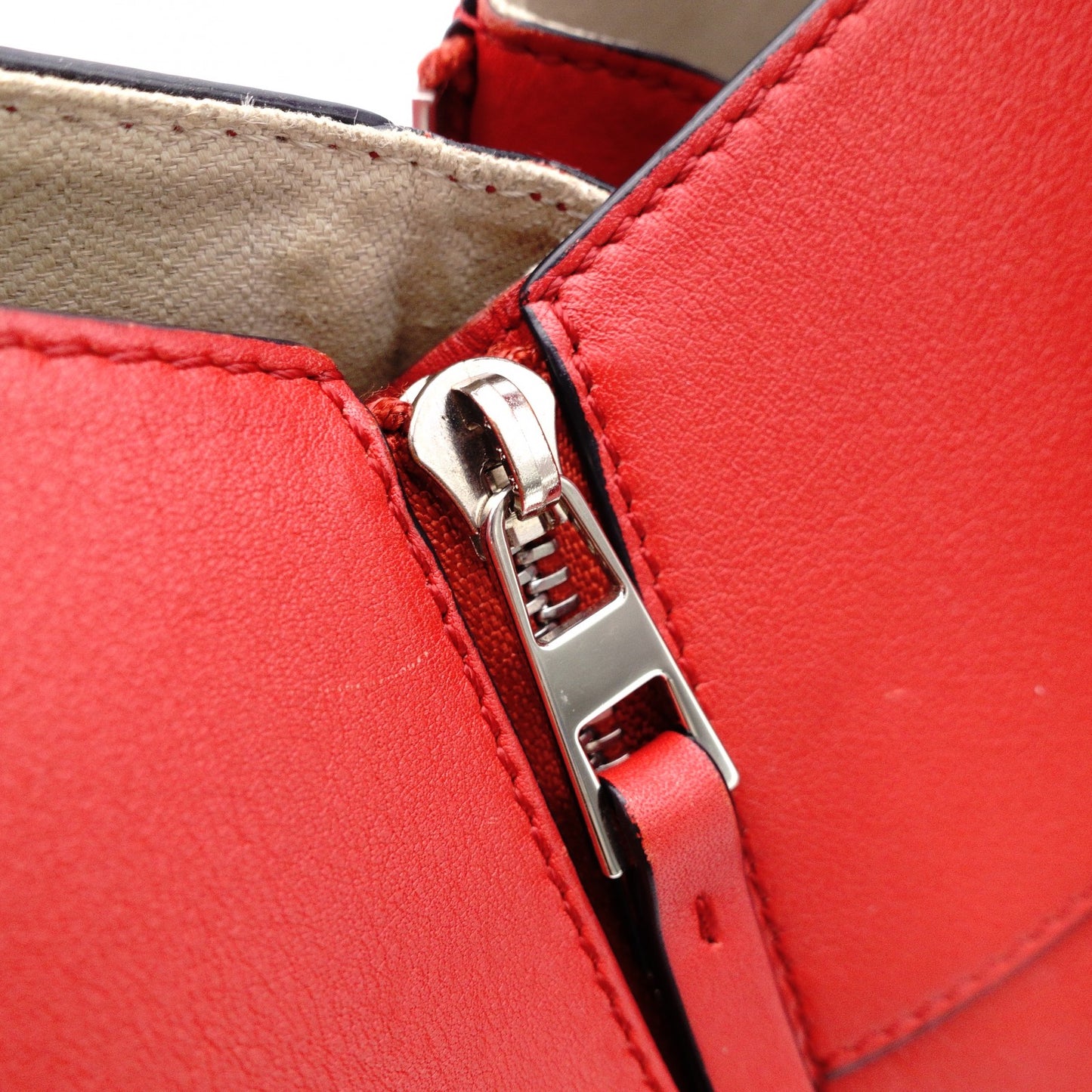 LOEWE Hammock Handbag, Medium, Leather, Red, 2-Way