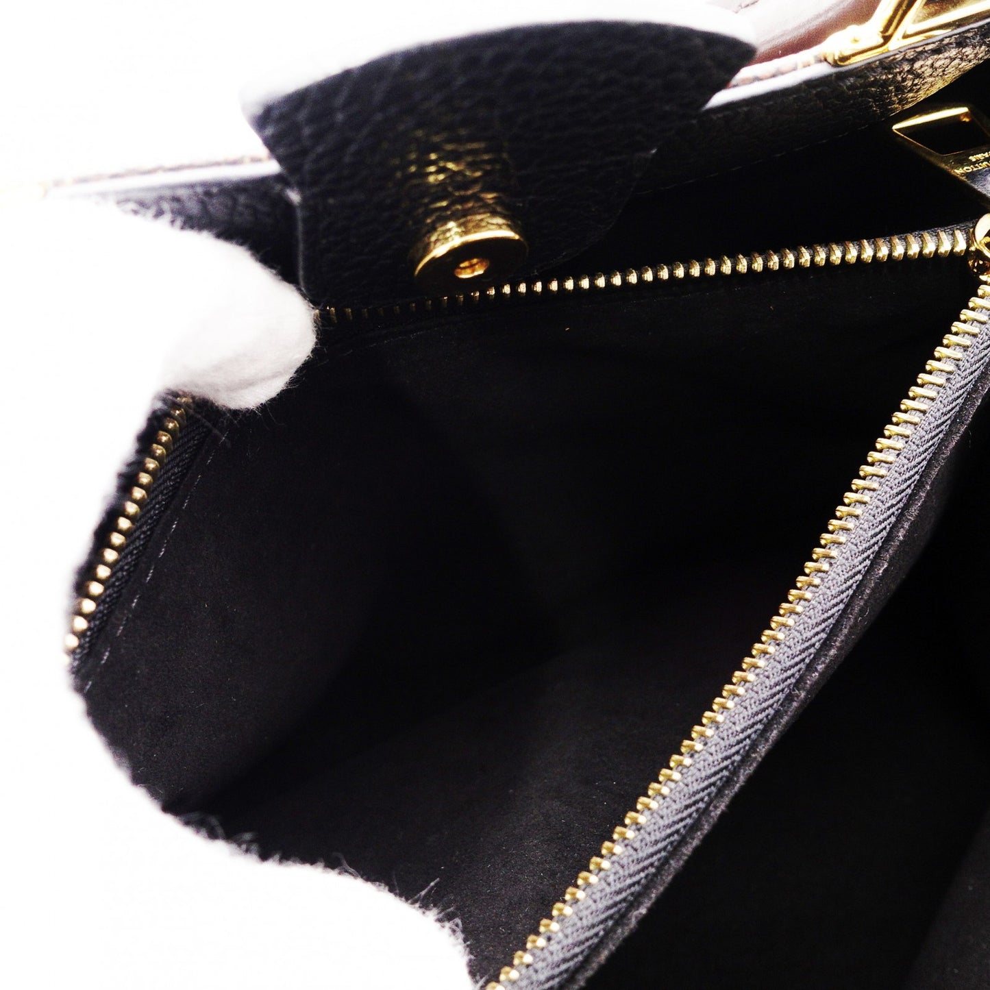 LOUIS VUITTON Brittany Damier Ébène Handbag, PVC and Leather, Brown, 2-Way