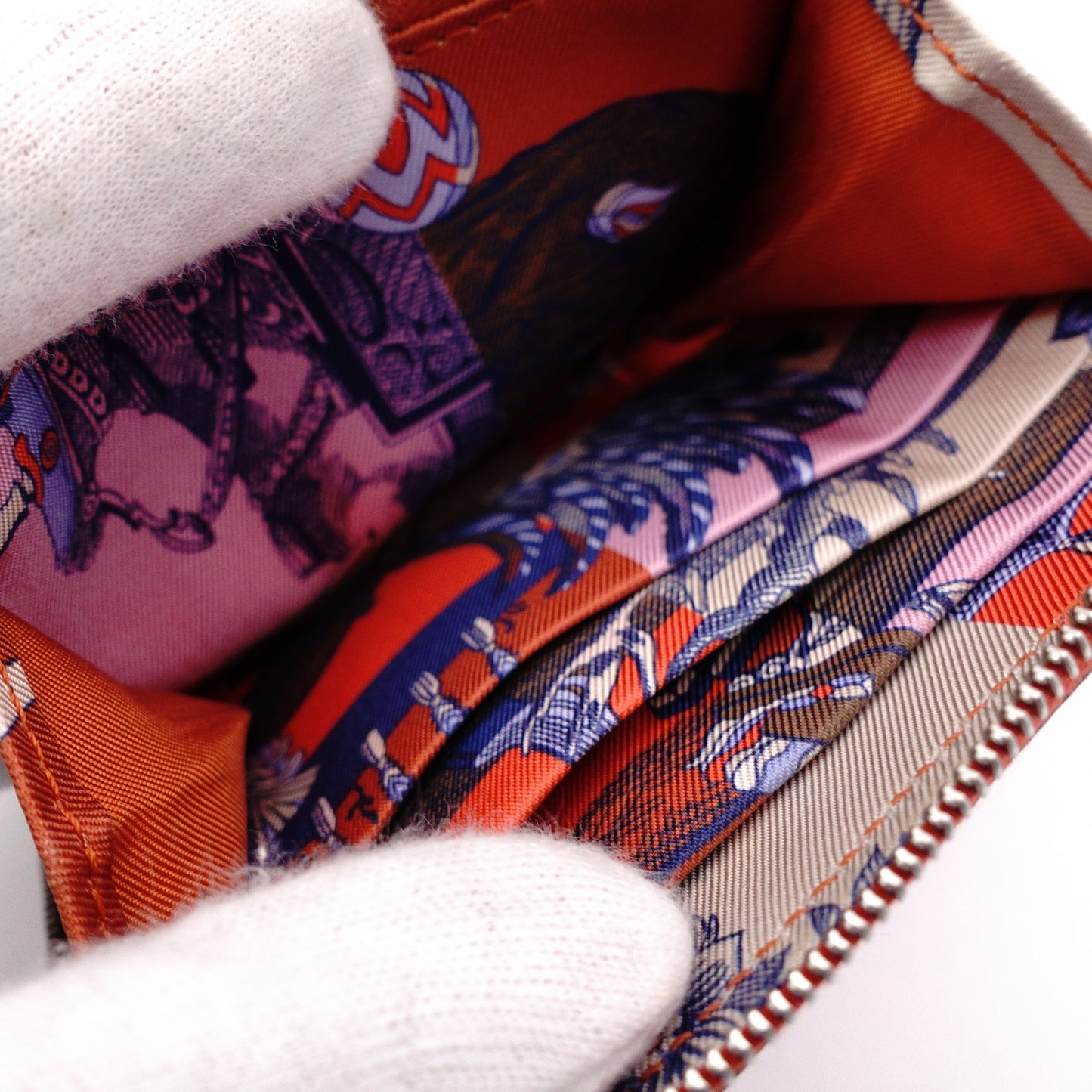 HERMES Silk-In Compact Coin Case, Leather, Orange