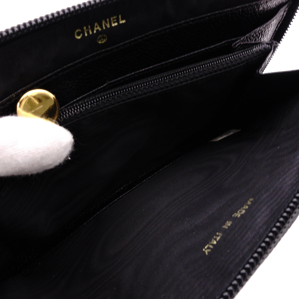 CHANEL シャネル キャビアスキン 長財布 レザー ブラック【中古】 レディース
