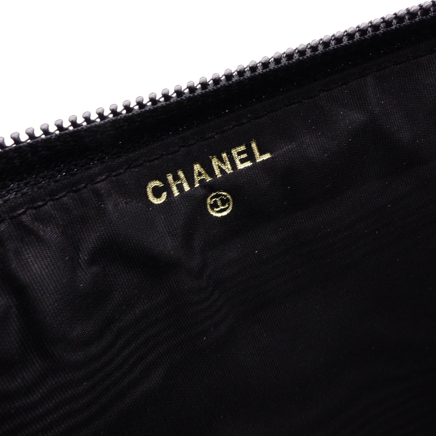 CHANEL シャネル キャビアスキン 長財布 レザー ブラック【中古】 レディース