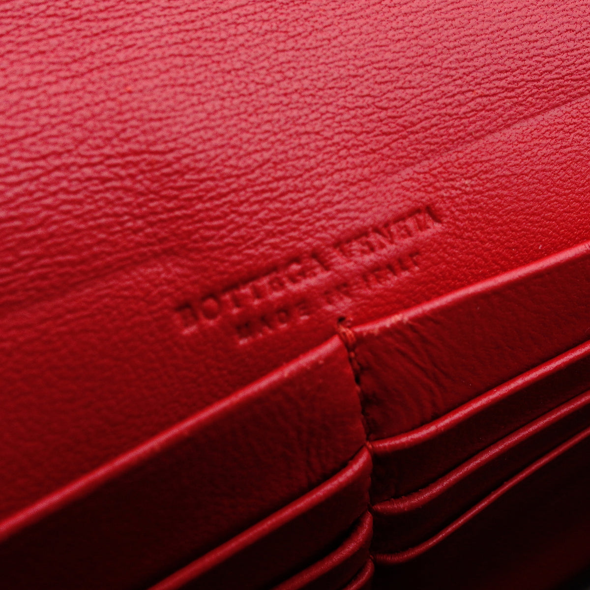 Bottega Veneta Intrecciato Shoulder Bag, Leather, Red, Women's, Wallet Chain, Red