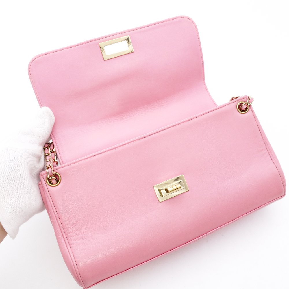 CHANEL Chocolate Bar Chain Shoulder Bag Lambskin Pink Leather Vintage Gold Hardware R801413