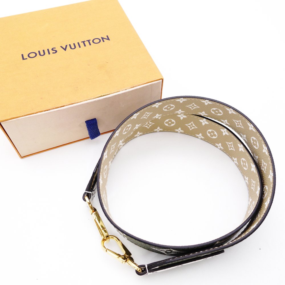 LOUIS VUITTON Monogram Giant Shoulder Strap J02443 Green x Beige PVC R8020231