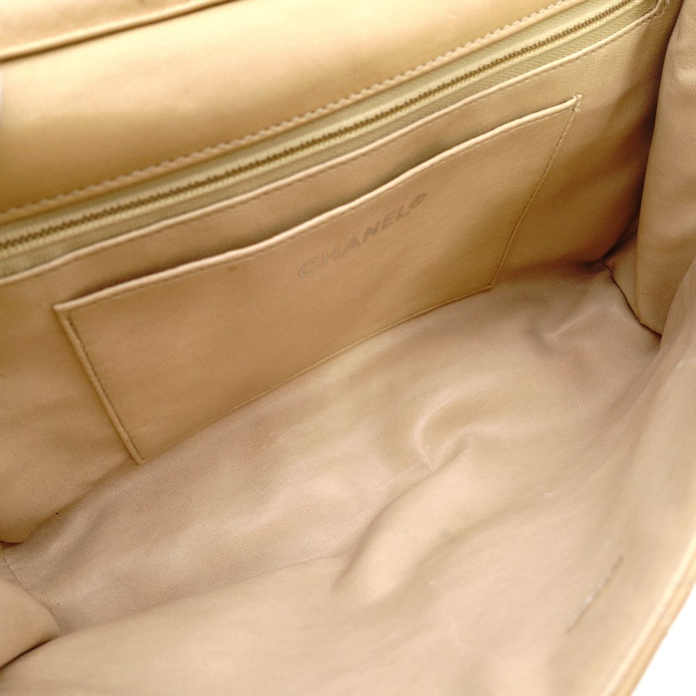 CHANEL Chain Shoulder Bag Lambskin Beige Leather Vintage Gold Hardware R801341