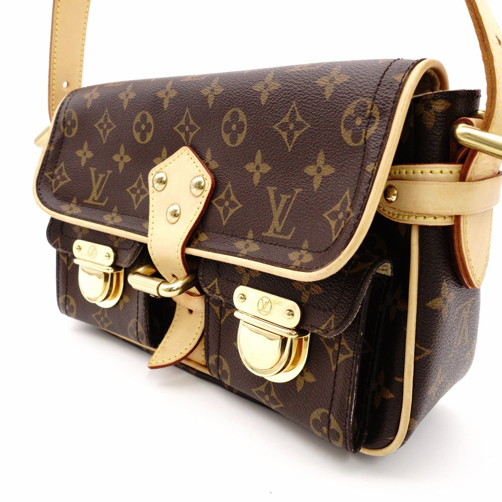 Louis Vuitton Hudson PM Shoulder Bag Monogram Leather 7-7-288