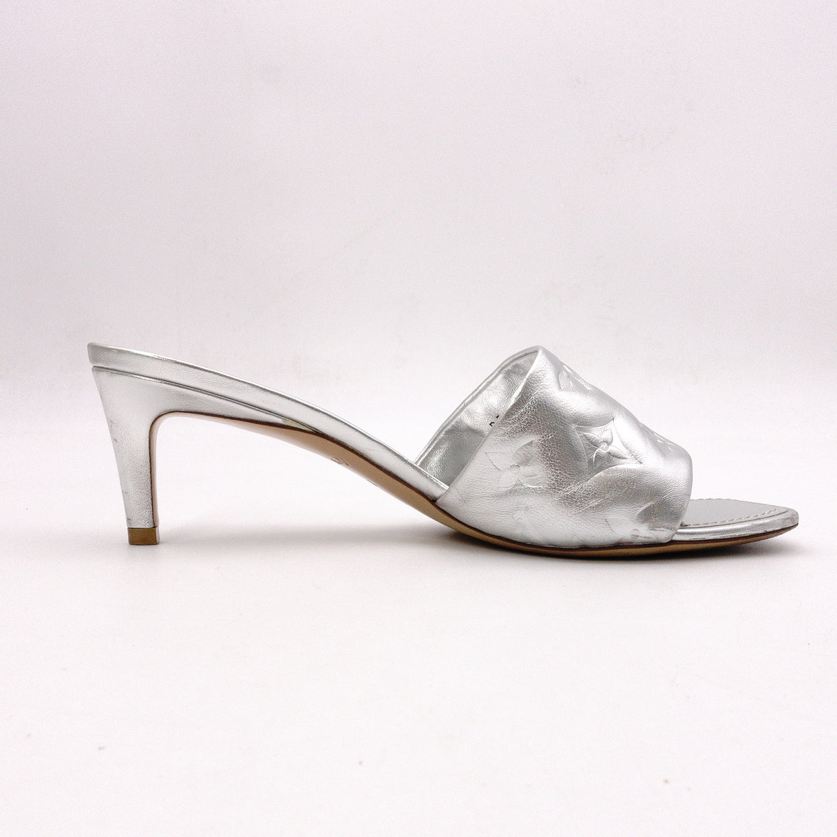 LOUIS VUITTON Revival Mules Sandals Silver leather Women
