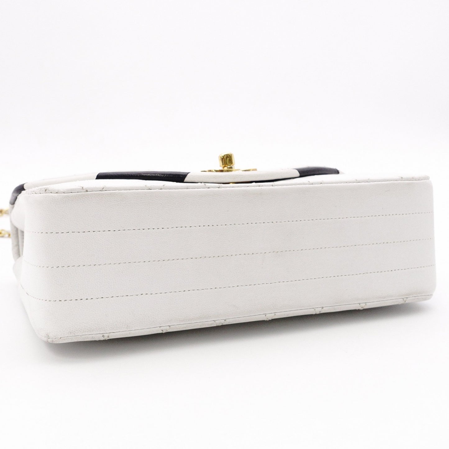 CHANEL Chain Shoulder Bag, Matelassé Lambskin Leather, White with Gold Hardware
