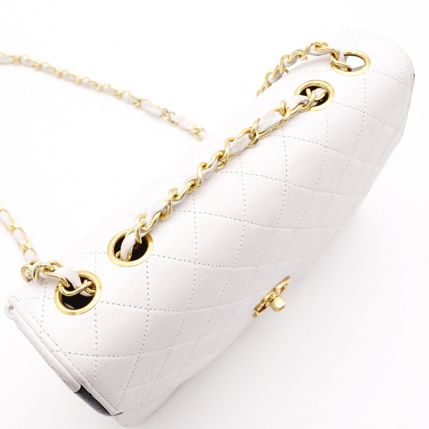 CHANEL Chain Shoulder Bag, Matelassé Lambskin Leather, White with Gold Hardware